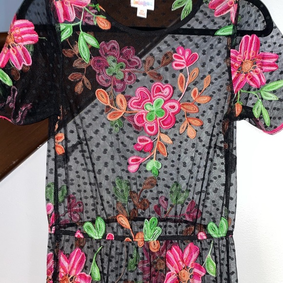 Lularoe Deanne size xs GORGEOUS DRESS - Picture 3 of 4